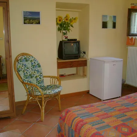 Bed & Breakfast Della Sesta Felicità 3*