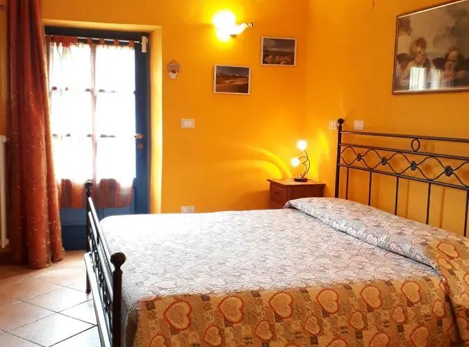 Couette-café Della Sesta Felicità Vaglio Serra